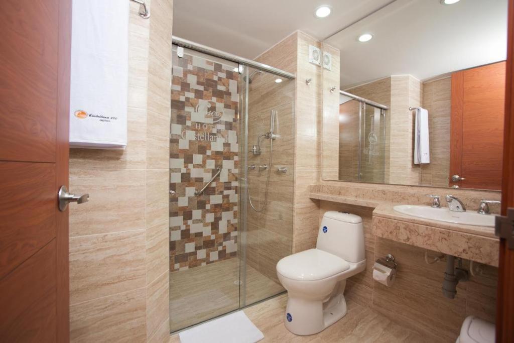 Hotel Castellana 100 Богота Стая снимка